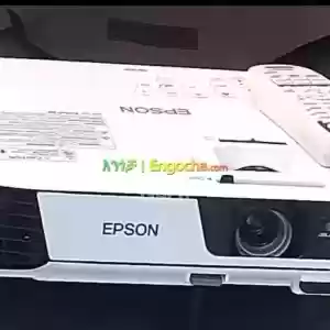 EPSON ProjectorModel name:  EB-x31Has  :  Remote Hardware interface: VGA, USB, HDMILamp L Price in Ethiopia